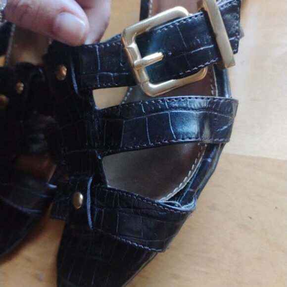 Merona Black Croc-Embossed Strappy Wedges with Gold Stud Detail in Size 7.5 - Picture 7 of 8